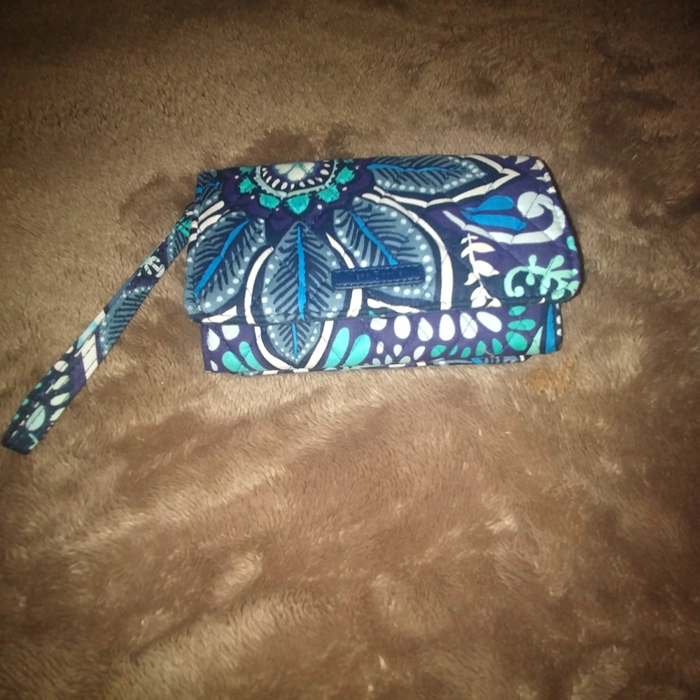 💙☁NWOT VERA BRADLEY WRISTLET